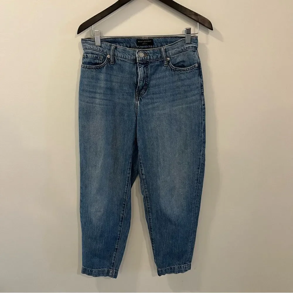 Banana Republic Barrel Jean 27/4 Medium Wash